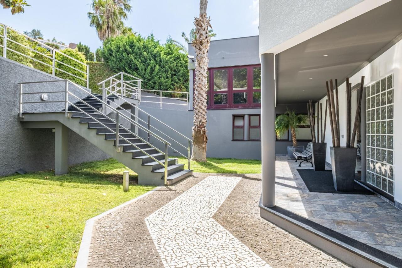 Ample Villa With Pool And Gorgeous Ocean View Funchal  Eksteriør billede