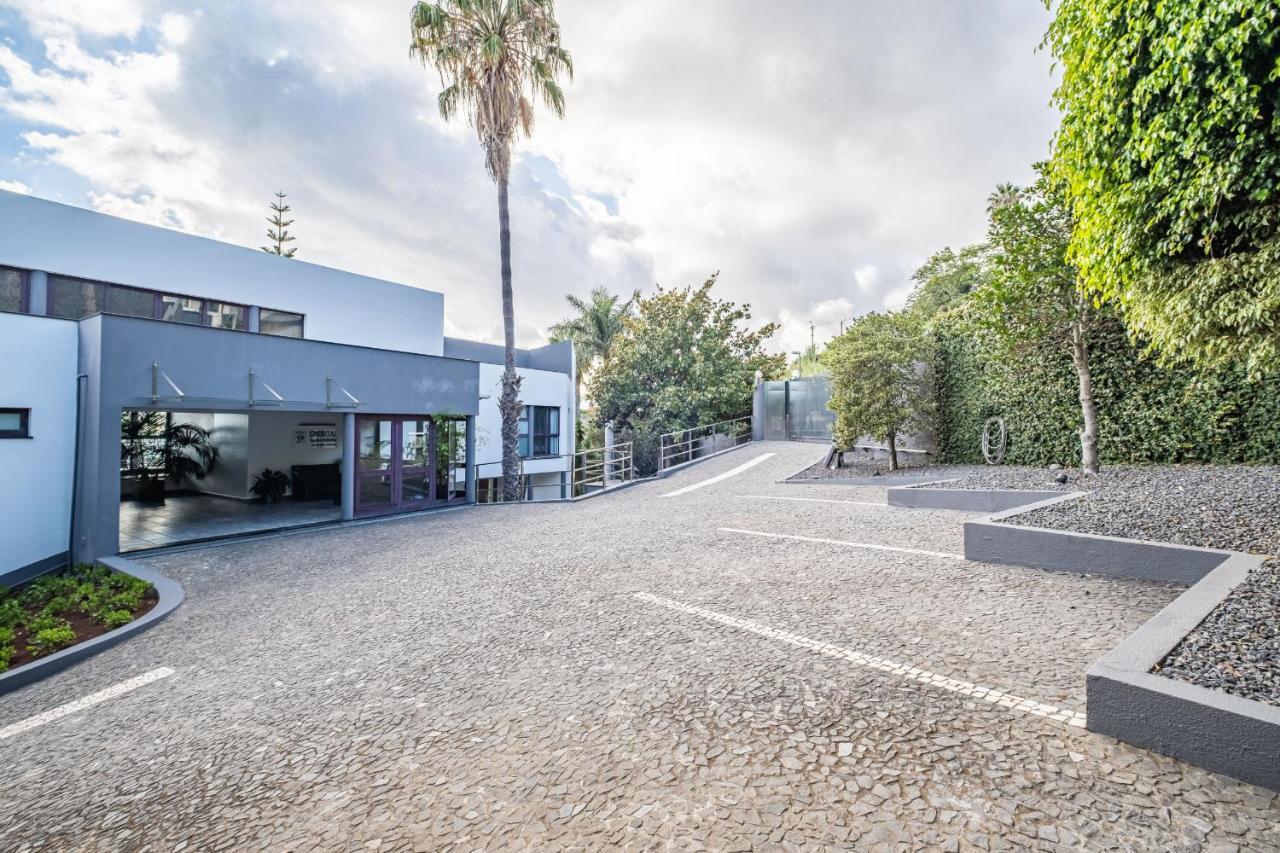 Ample Villa With Pool And Gorgeous Ocean View Funchal  Eksteriør billede